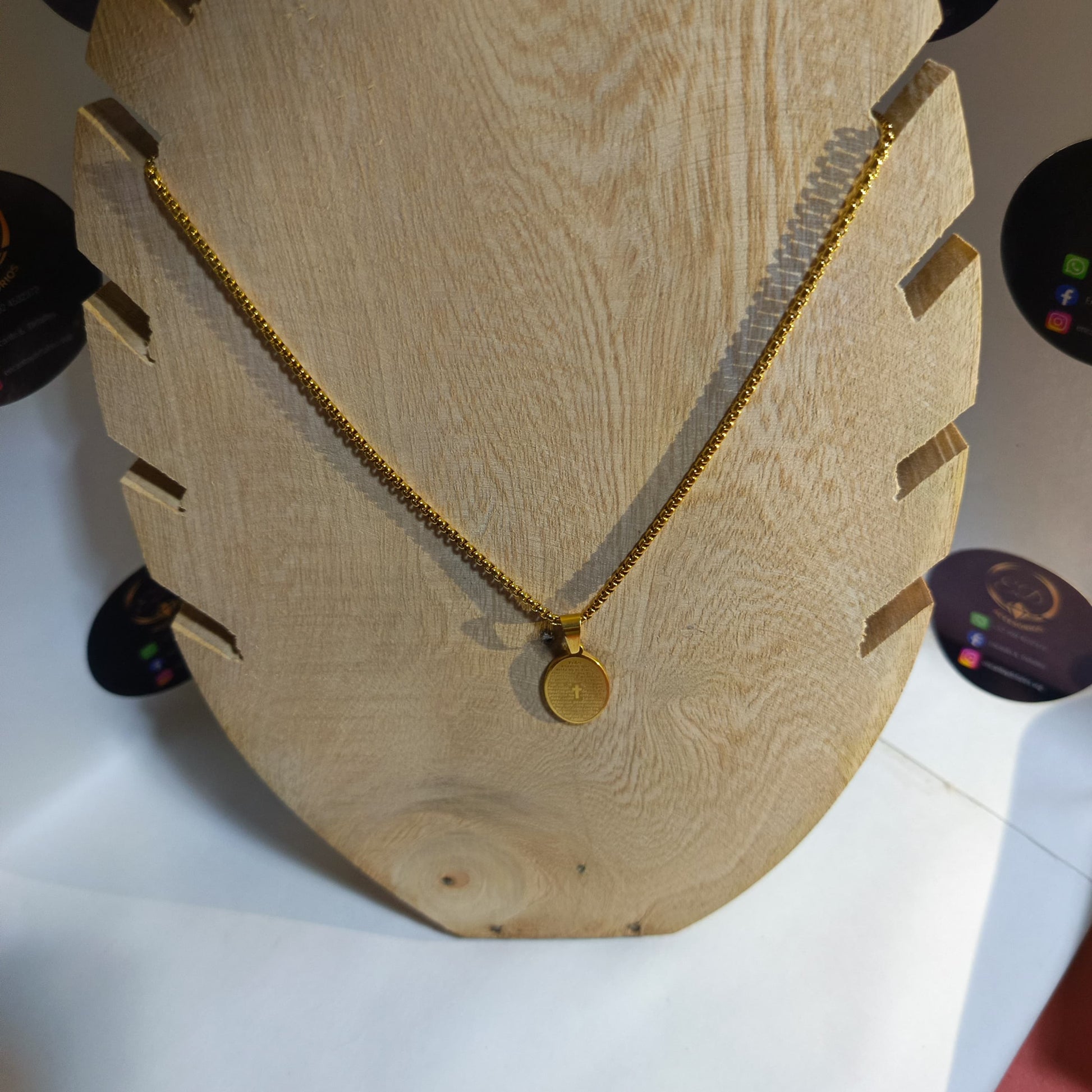 Cadena "Fe Inquebrantable"