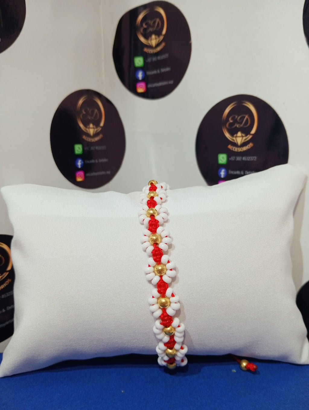 Pulsera “Daisy Vibes”