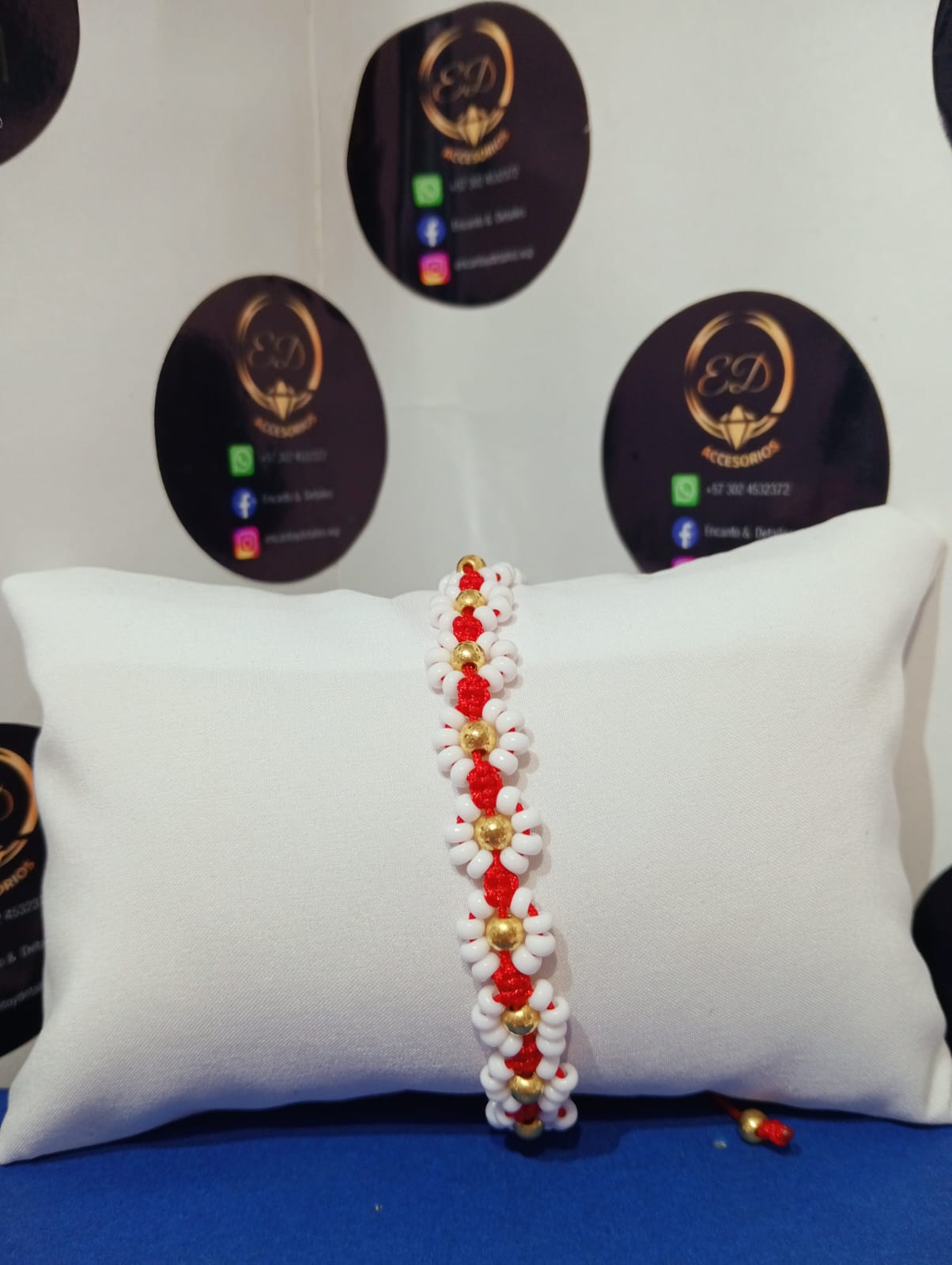 Pulsera “Daisy Vibes”