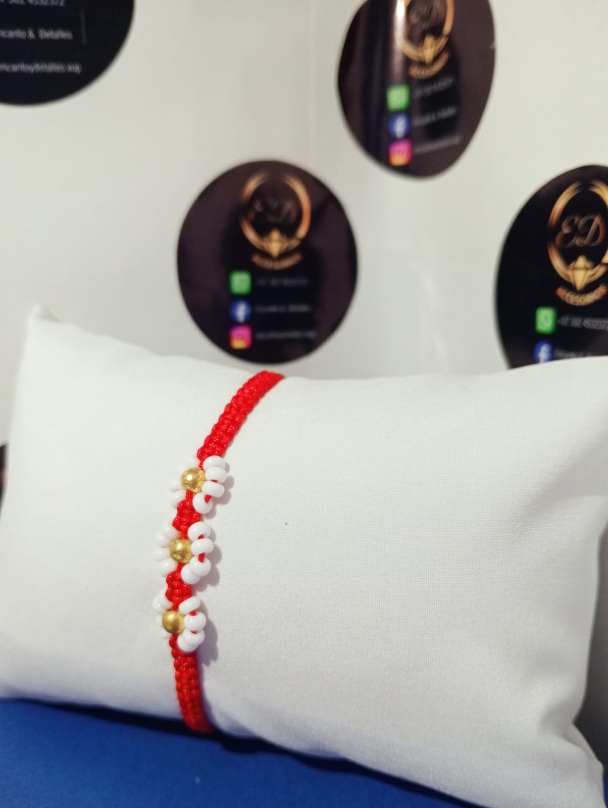 Pulsera “Flor de Encanto”