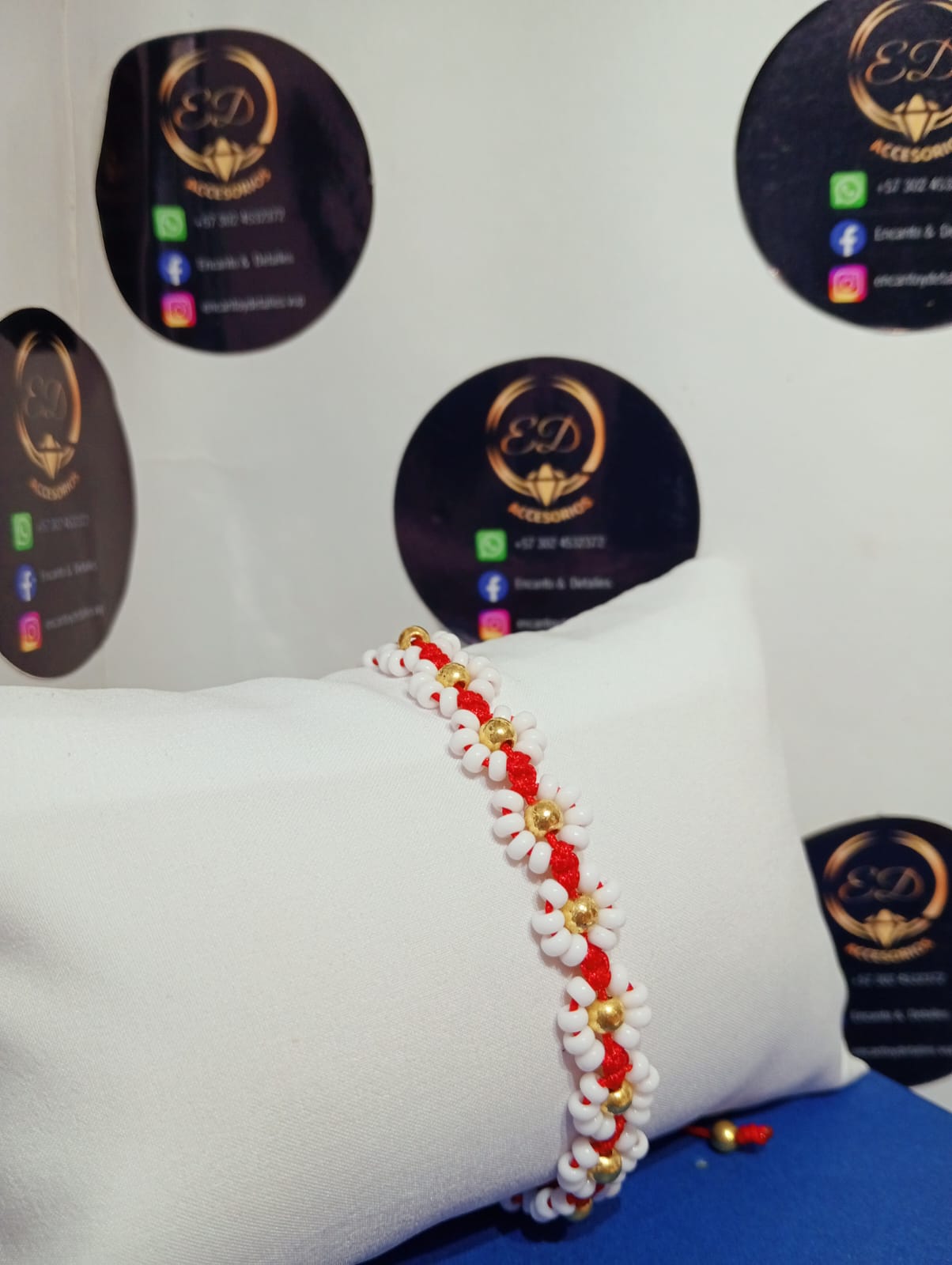 Pulsera “Daisy Vibes”
