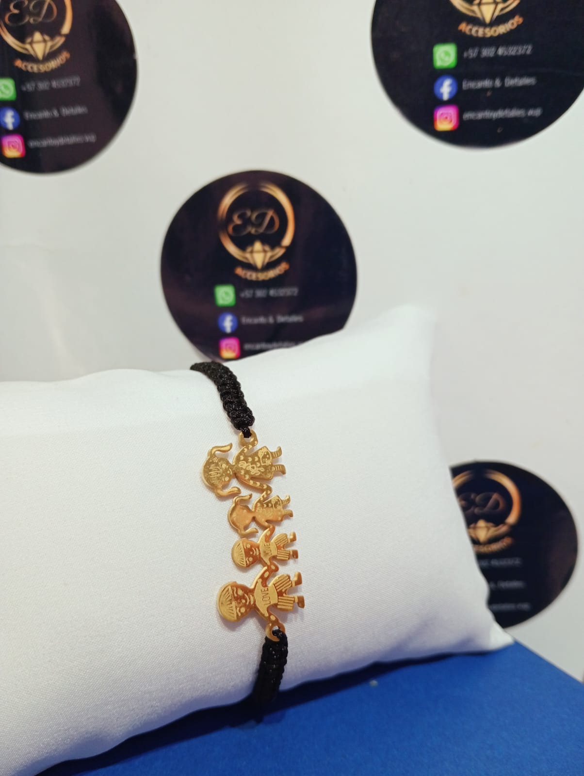 Pulsera “Familia Dorada”