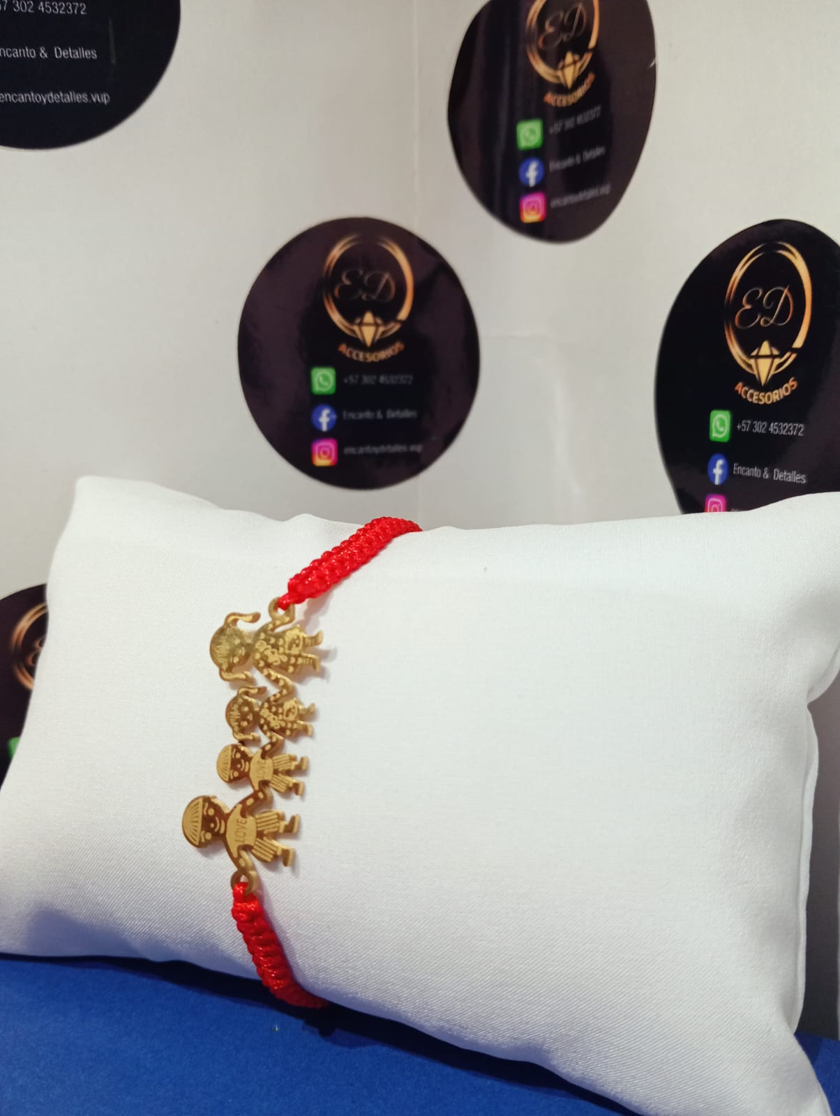 Pulsera “Familia Dorada”