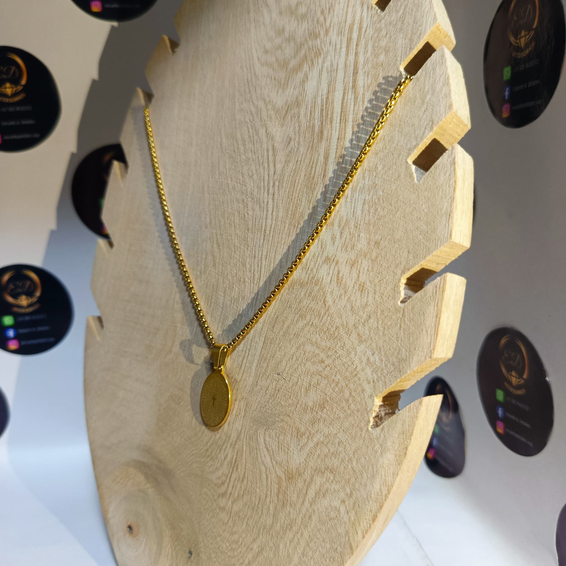 Cadena "Fe Inquebrantable"