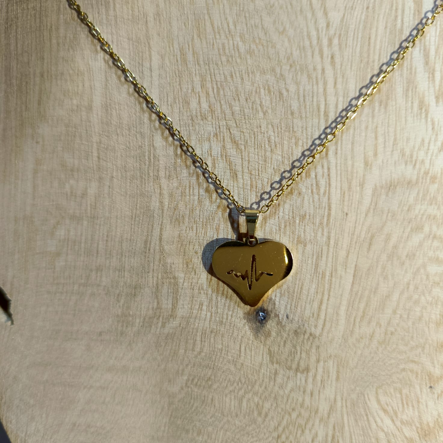 💛 Set “Corazón Dorado” – Amor que Brilla con Fuerza