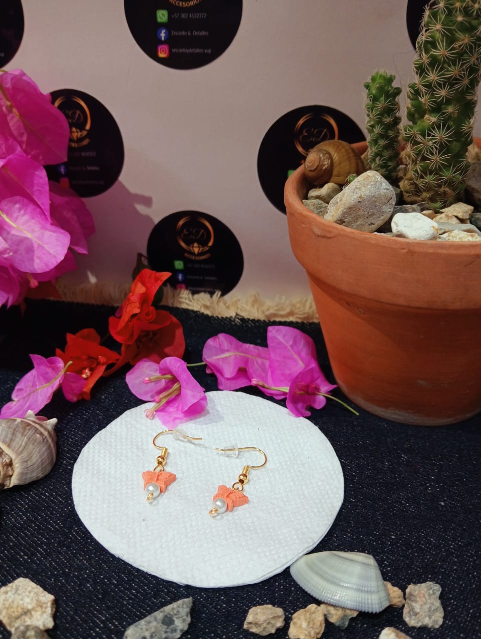Aretes “Coral del Desierto”